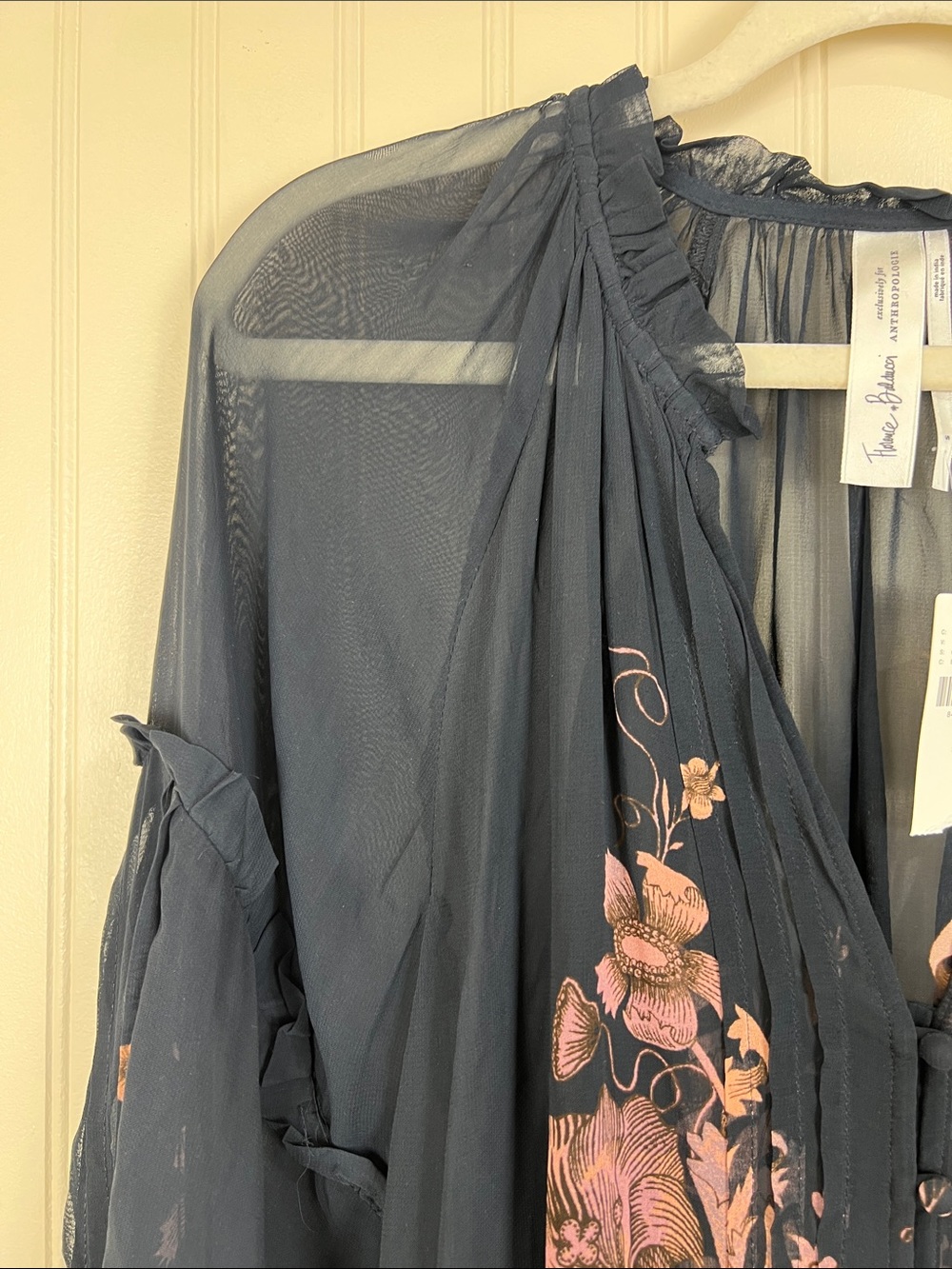 New Anthropologie Florence Balducci Pintuck Blouse Floral black motif Small - Picture 4 of 13